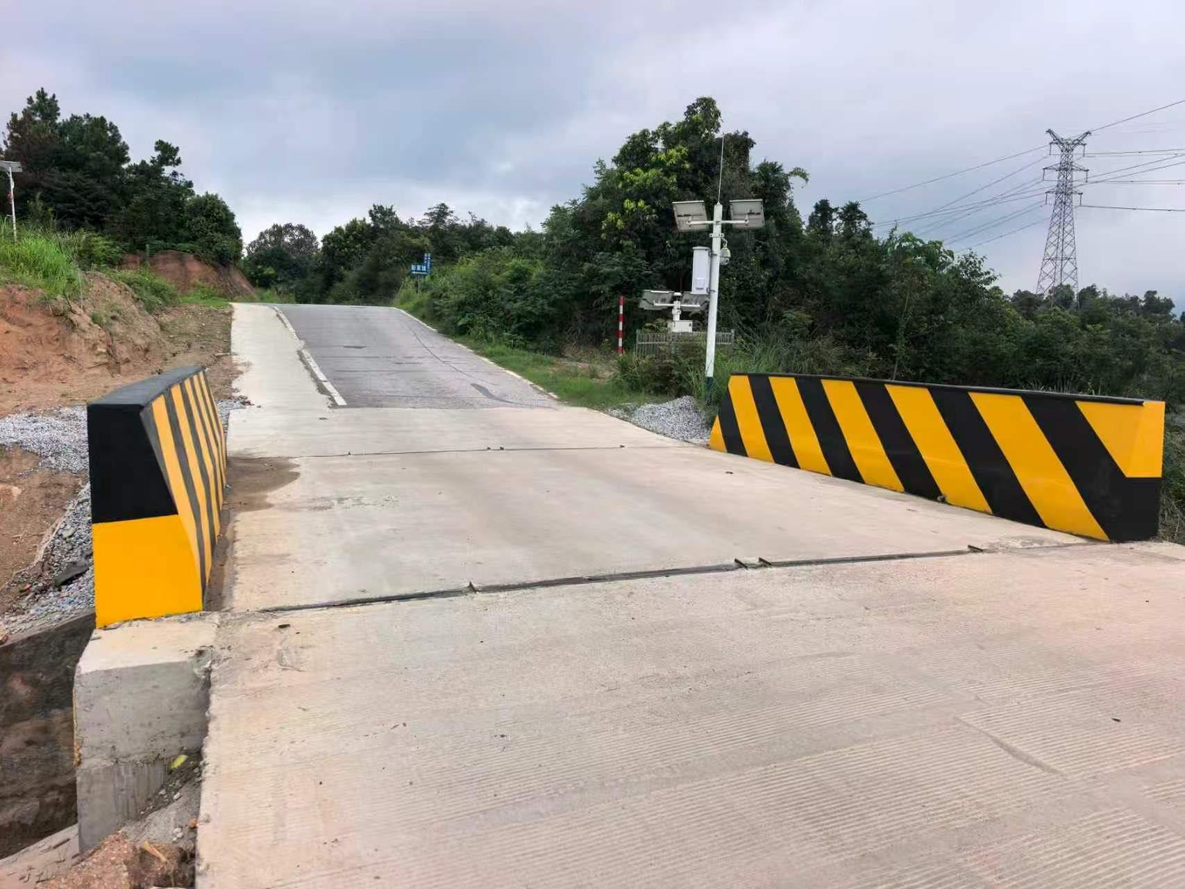 3米变6米！新市街道星火水库溢洪道新桥通车