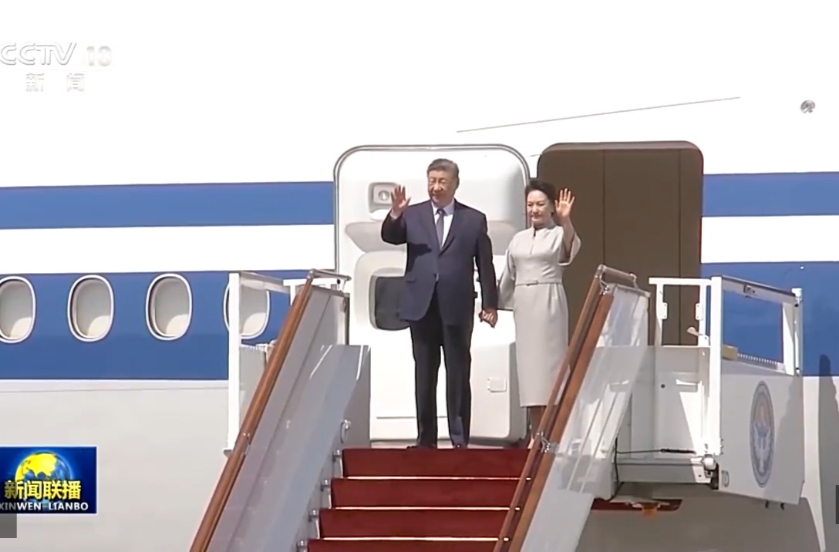 时政新闻眼丨习近平开启亚非之行，这些细节值得关注