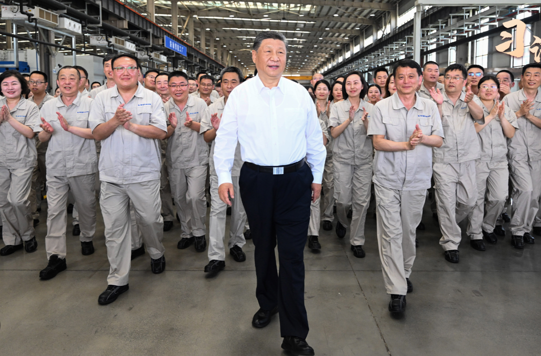 习语丨“要继续把制造业搞好”