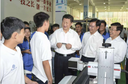 时政镜距离｜殷殷嘱托指引技能成才路
