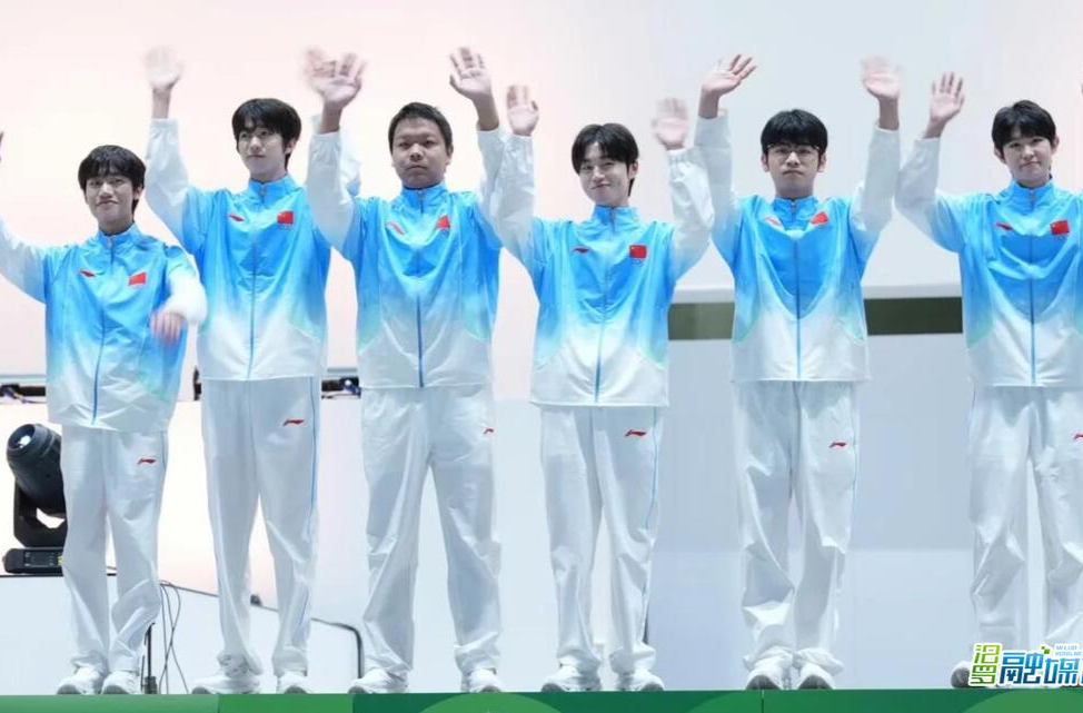 19岁电竞少年赵昊宇亚运夺金！汨罗小将，未来可期