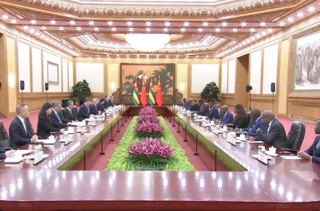 独家视频丨习近平：将双边关系定位提升为新时代中多命运共同体