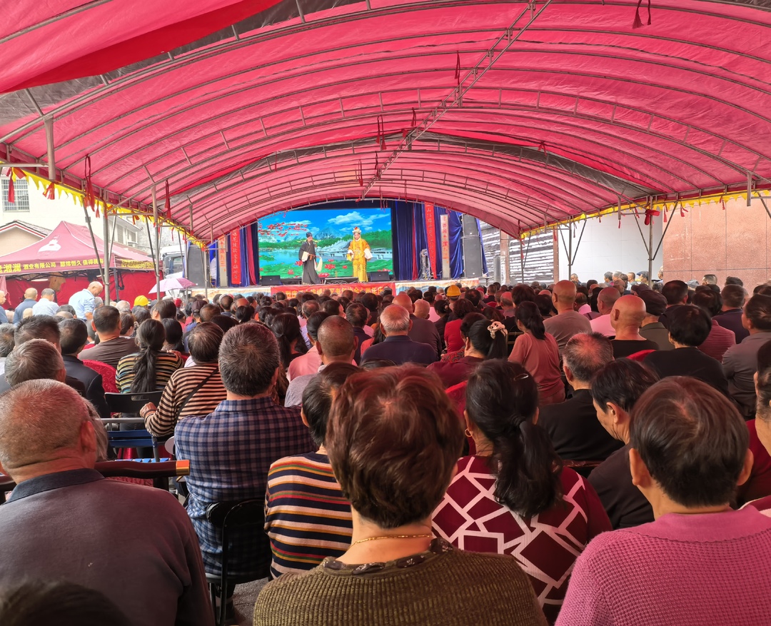 归义街道大路铺社区老年协会成立十周年，重阳活动热闹开场