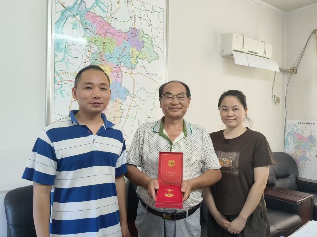 七旬老人向鄯举：挖掘北宋向皇后故事，让王安石变法风云“走”进短视频