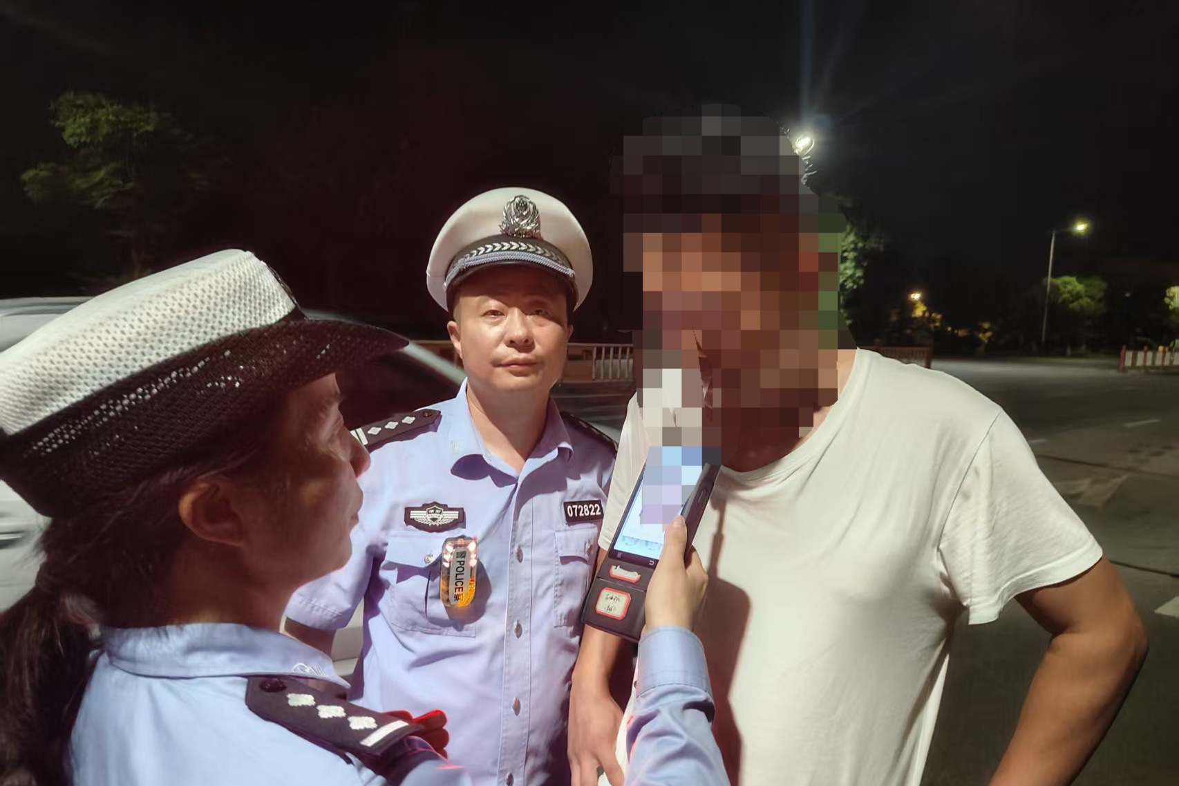 严查酒醉驾！ 汨罗古培交管中队开展夜间专项整治
