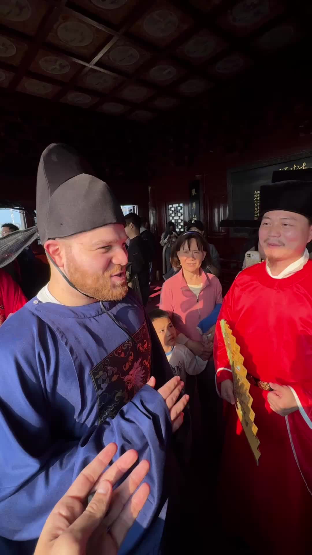 第四届湖南旅游发展大会丨​滕子京应该是第一个问美国人Can you speak English 的人吧？歪果仁研究协会来岳阳打卡了