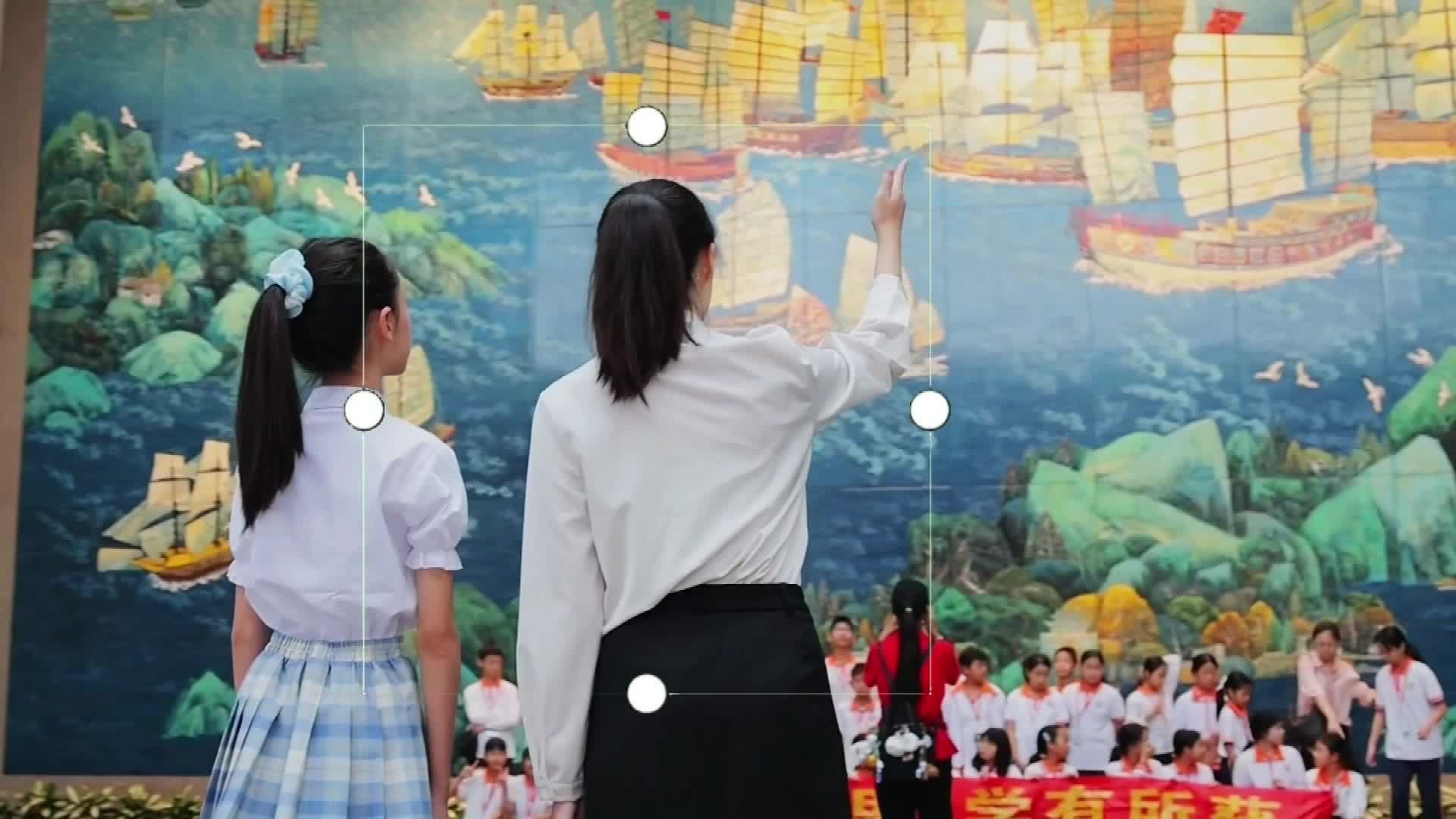 第四届湖南旅游发展大会丨“先天下之忧而忧的楼阁藏着什么秘密？”央视小主播登岳阳楼，带你看懂课本外的岳阳！
