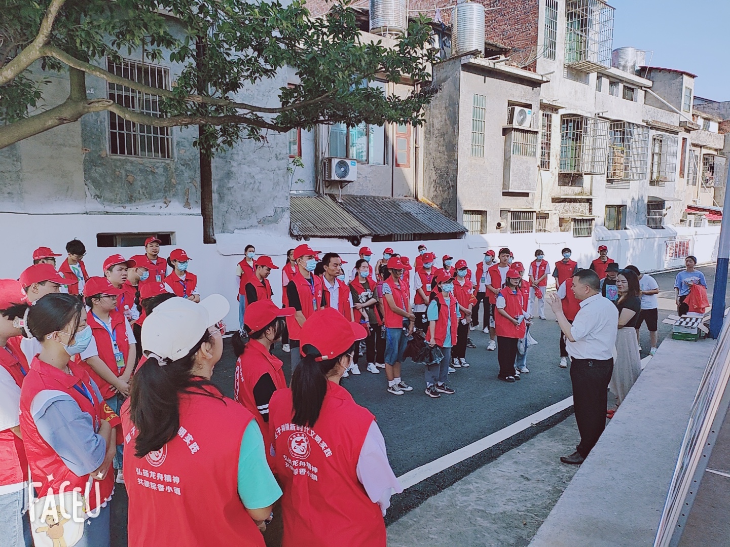 屈子祠镇：表彰一批优秀大学生志愿者和团队