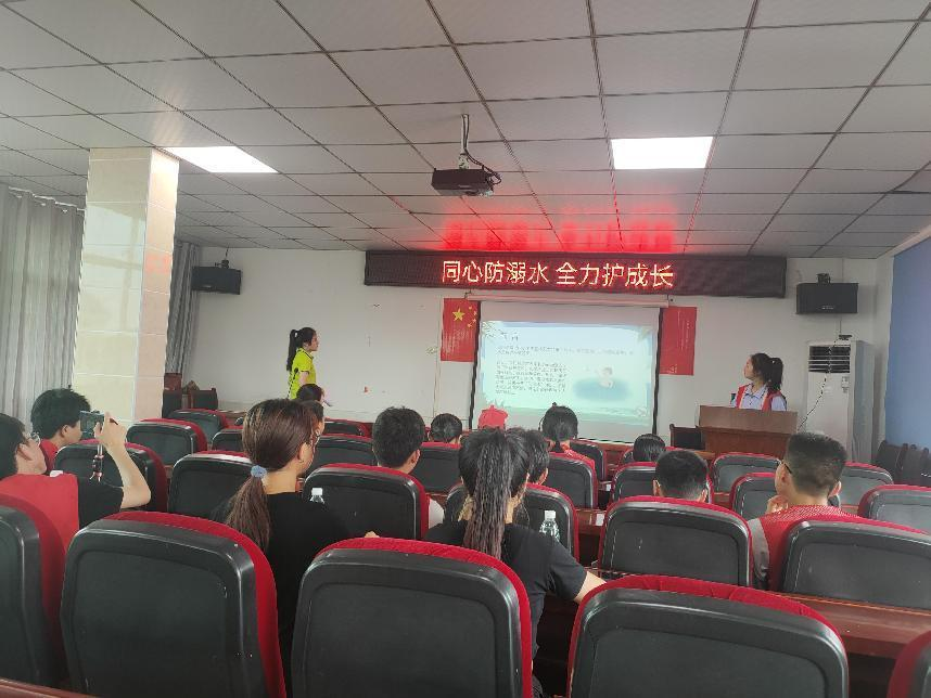 罗江镇：同心防溺水 全力护成长