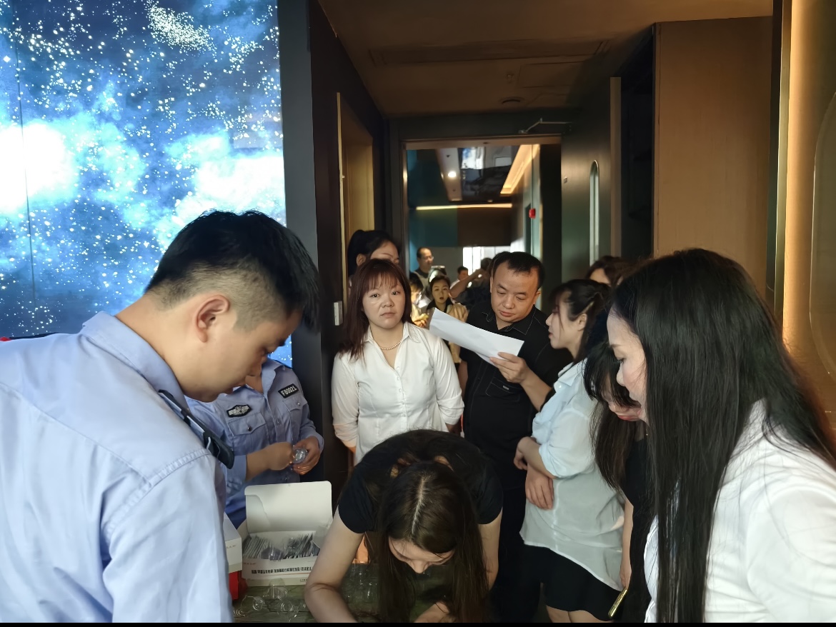 归义镇开展娱乐服务场所禁毒宣传及督查行动