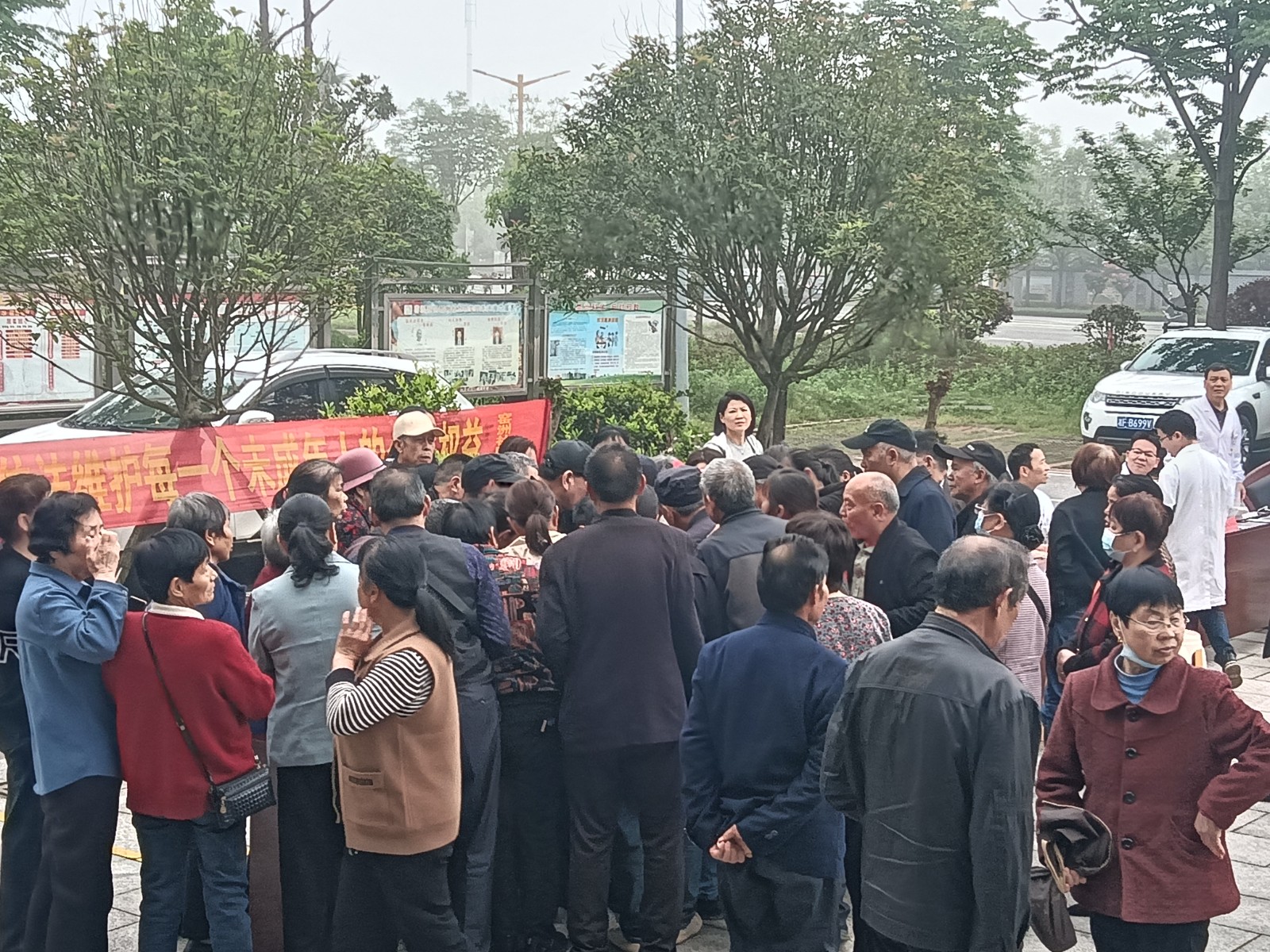 归义镇：医护人员进社区，健康服务在身边