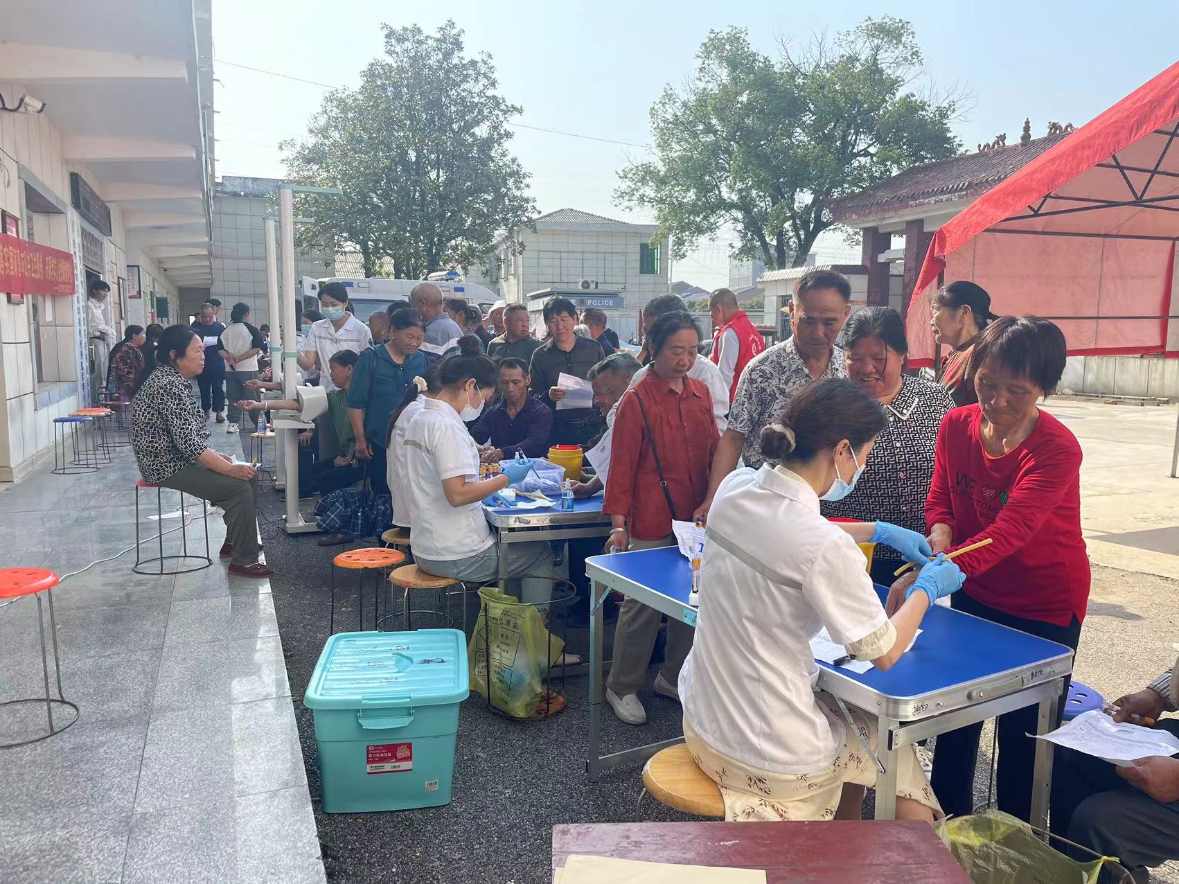 罗江镇：健康体检进乡村，便民服务暖人心