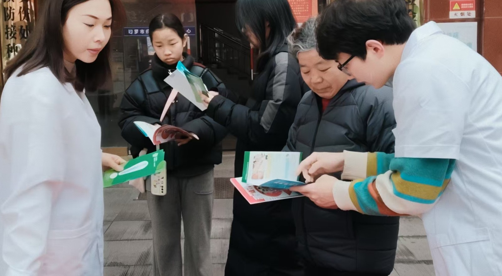汨罗开展世界防治麻风病日主题宣传活动