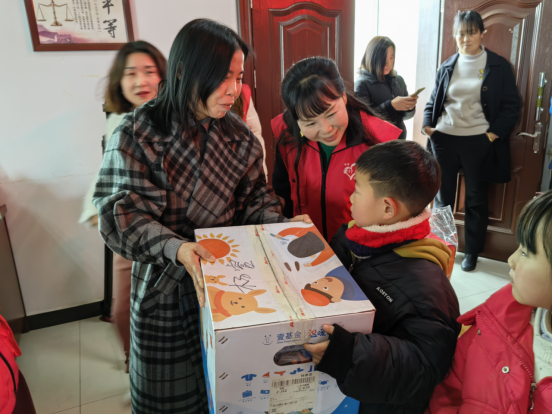 巾帼护苗爱心同行！古培镇开展“关爱少年儿童”活动