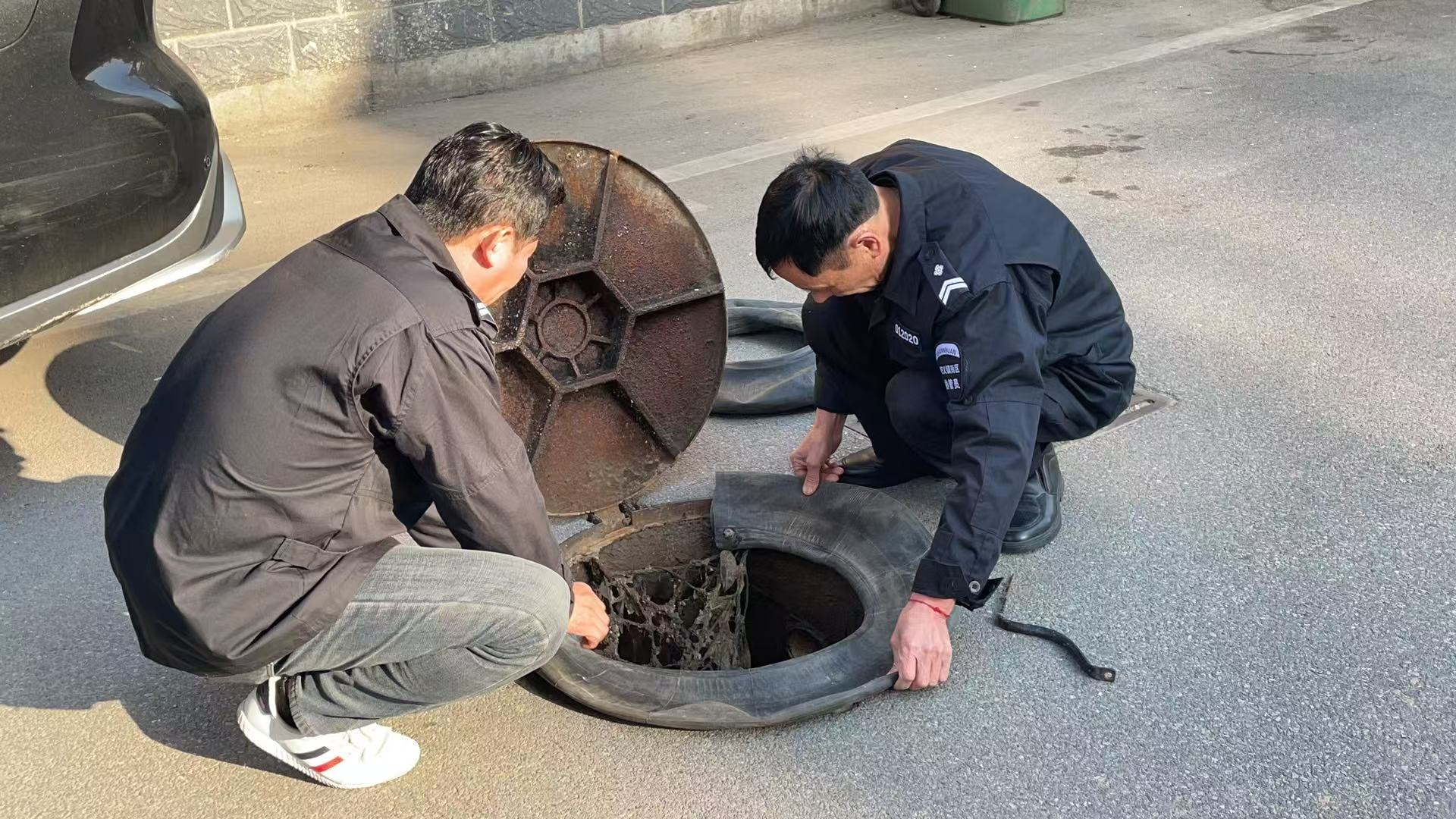 南江社区：巧用废旧轮胎解民忧，社区创新举措获点赞