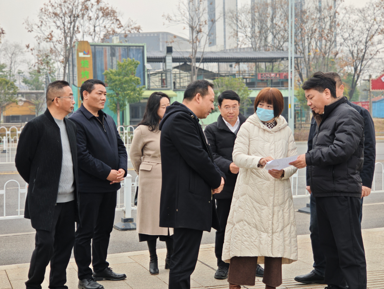 省气象局副局长陈媛来汨罗调研指导