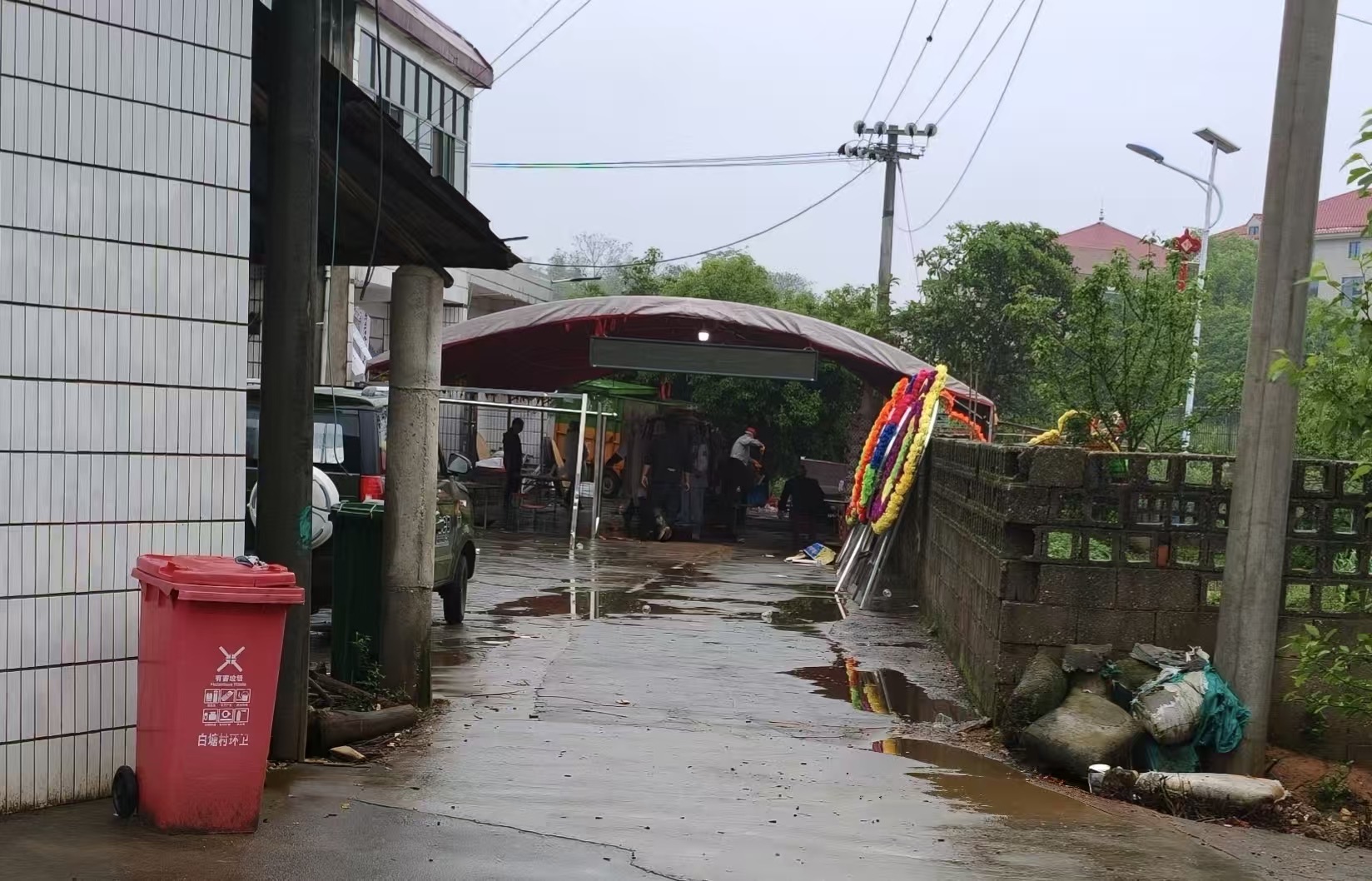 “老人在世多尽孝，比大办排场强”！白塘镇丧事简办渐成常态