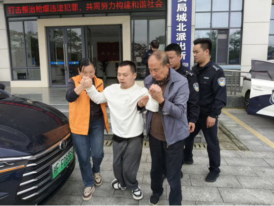 “你们帮了我好大的忙！” 汨罗重度残疾人居家托养服务，让爱无“碍”