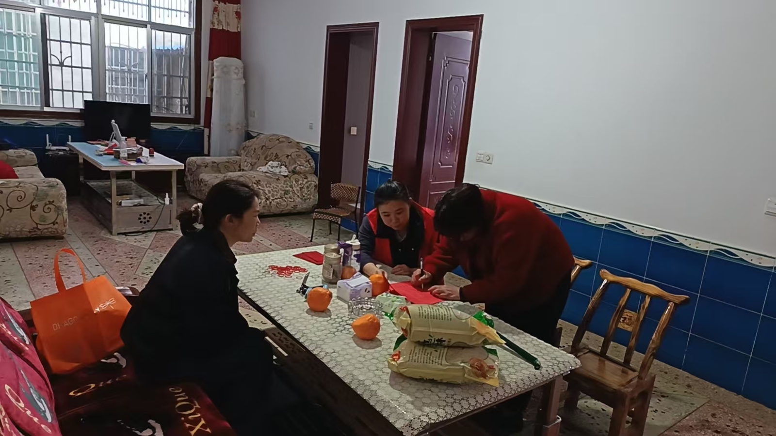 “甜蜜高峰”将至！白塘镇提前“踩点”：把文明婚俗新风送进千家万户