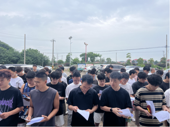 桃林寺镇组织应征青年开展征兵体格初检