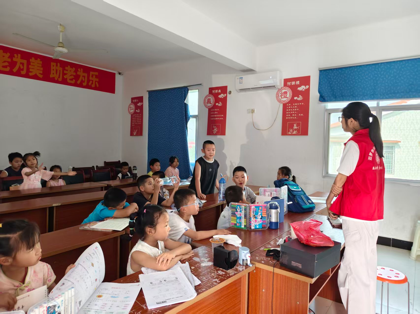 “情绪小管家，快乐不emo”！神鼎山镇社工站为青少年送上暑期“心灵降温包”