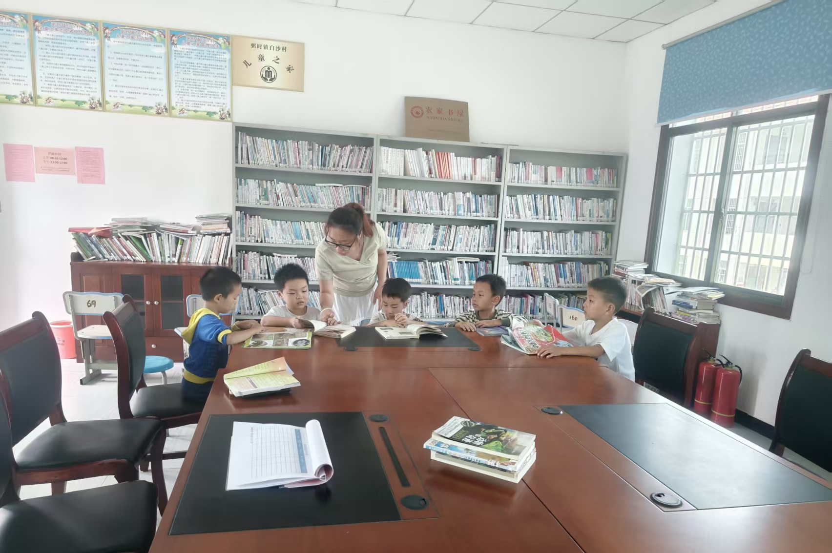 书香润童心，书屋暖乡村！弼时镇白沙村有个“第二课堂”